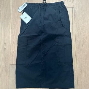 Aritzia TNA Charley Cargo Skirt